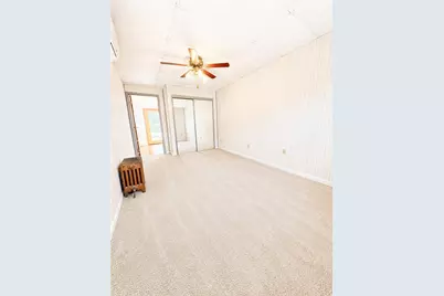 416 Grant St, Centerville, PA 15358 - Photo 11