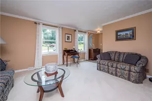 5 Windsor Ct, Scott Township, PA 15220 - Photo 3
