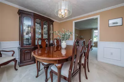 5 Windsor Ct, Scott Township, PA 15220 - Photo 5