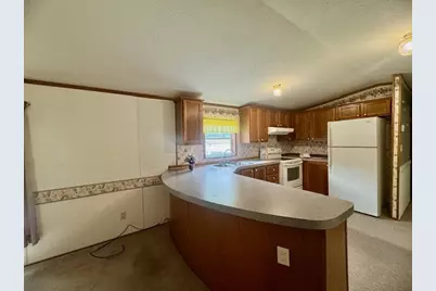 106 Jodi Ln, Summit Township, PA 16002 - Photo 5