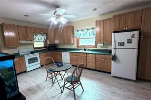 2307 Princeton Rd, Slippery Rock, PA 16101 - Photo 13