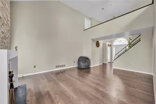3 Wellington Woods Dr, Ross Twp, PA 15229 - Photo 7