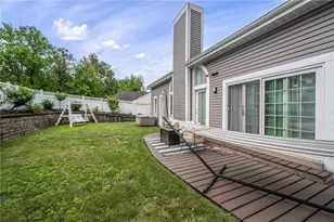 3 Wellington Woods Dr, Ross Twp, PA 15229 - Photo 35