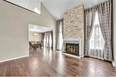 3 Wellington Woods Dr, Ross Twp, PA 15229 - Photo 5