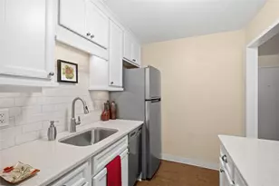 415 Bigham St, Pittsburgh, PA 15211 - Photo 11