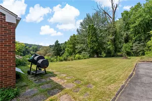 529 Naysmith Rd, North Versailles, PA 15137 - Photo 27
