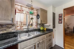 529 Naysmith Rd, North Versailles, PA 15137 - Photo 15