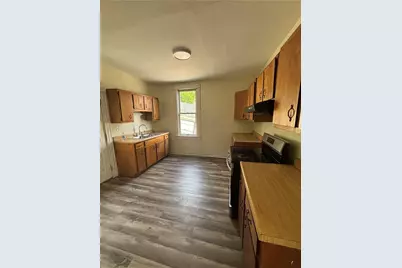 859 Lincoln Ave, Charleroi Boro, PA 15022 - Photo 7