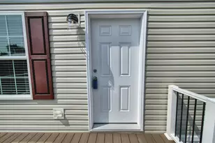 208 Cedar Ln, Middlesex Township, PA 16059 - Photo 3