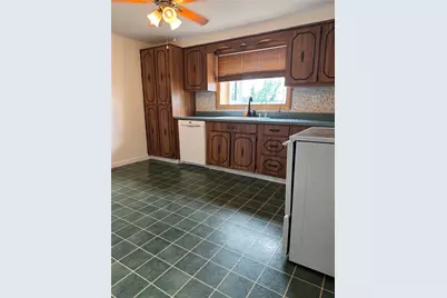 1009 Alexander Ave, Monessen, PA 15062 - Photo 3