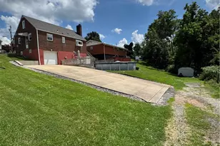 1009 Alexander Ave, Monessen, PA 15062 - Photo 23
