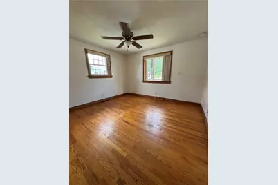 1009 Alexander Ave, Monessen, PA 15062 - Photo 11