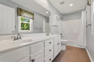 1611 Norman Dr, Pittsburgh, PA 15143 - Photo 29