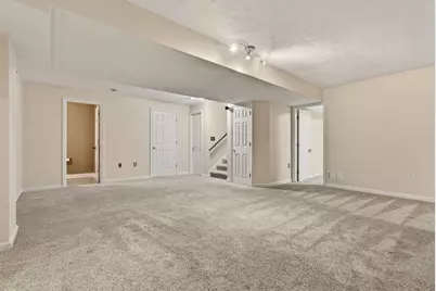 1611 Norman Drive, Pittsburgh, PA 15143 - Photo 39