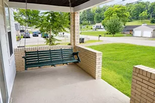1676 Brodhead Rd, Coraopolis, PA 15108 - Photo 3