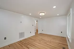 260 Creston Dr, West Mifflin, PA 15122 - Photo 5