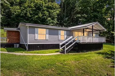 948 Duvall Rd, Fallowfield, PA 15022 - Photo 3