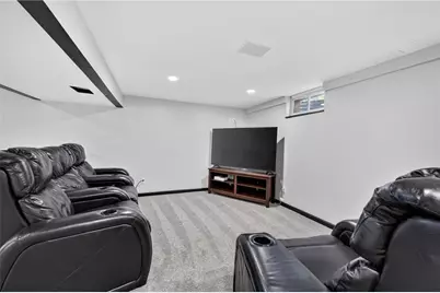 213 Ridge Rd, Center Township, PA 16001 - Photo 27