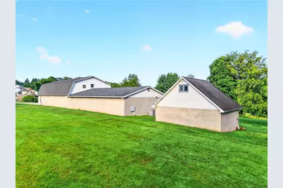 924 Reservoir St, East Huntington, PA 15666 - Photo 9
