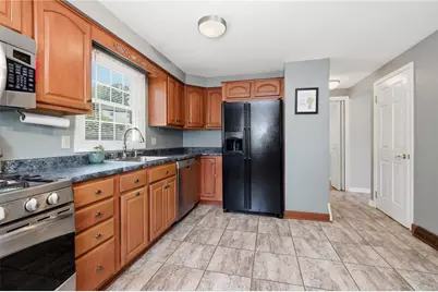 110 Cherrington Dr, Ross Twp, PA 15237 - Photo 9