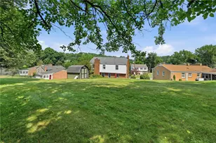 110 Cherrington Dr, Ross Twp, PA 15237 - Photo 43
