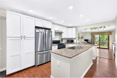 911 Sunset Cir, Cranberry Township, PA 16066 - Photo 7