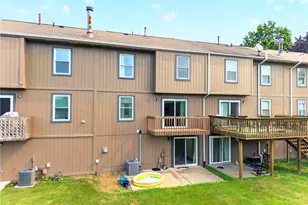 911 Sunset Cir, Cranberry Township, PA 16066 - Photo 37