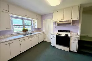 740 James St, Latrobe, PA 15650 - Photo 7