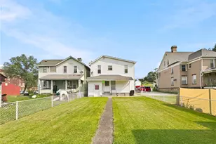 226 E Fairview Ave, Connellsville, PA 15425 - Photo 3