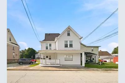 226 E Fairview Ave, Connellsville, PA 15425 - Photo 1