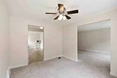 124 Macfarlane Dr, Pittsburgh, PA 15235 - Photo 7