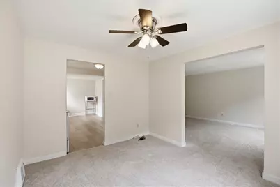 124 Macfarlane Dr, Pittsburgh, PA 15235 - Photo 7