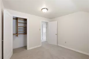124 MacFarlane Dr, Pittsburgh, PA 15235 - Photo 17