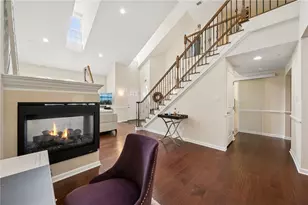 1401 Cambridge Dr, Collier Township, PA 15142 - Photo 9