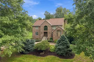 118 Wedgewood Dr, Richland, PA 15044 - Photo 1