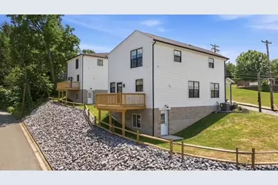 517 Harmony Rd, Baden, PA 15005 - Photo 3