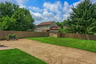 4732 Greensprings Ave, West Mifflin, PA 15122 - Photo 45
