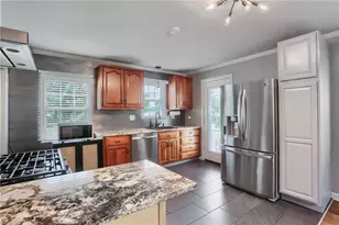4732 Greensprings Ave, West Mifflin, PA 15122 - Photo 13