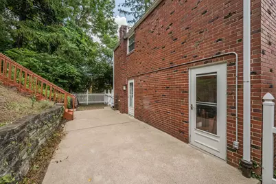 2366 Potomac Avenue, Pittsburgh, PA 15216 - Photo 43