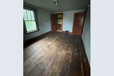 1208 Negley St, Farrell, PA 16121 - Photo 7