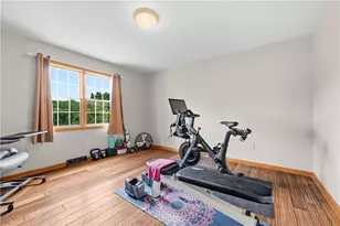 656 Penn St, Pittsburgh, PA 15227 - Photo 23
