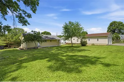 357 3rd St, Smithton, PA 15479 - Photo 27