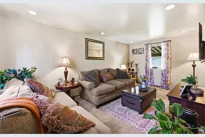 223 Outlook St, Pittsburgh, PA 15227 - Photo 5