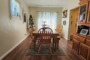 829 Vermont Ave, Glassport, PA 15045 - Photo 5