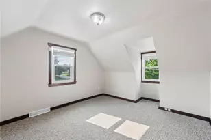 1676 E Laurel Cir, Mount Pleasant Township, PA 15666 - Photo 19