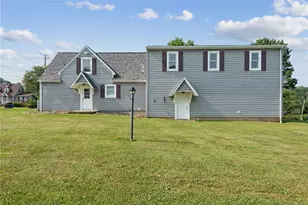 1676 E Laurel Cir, Mount Pleasant Township, PA 15666 - Photo 25