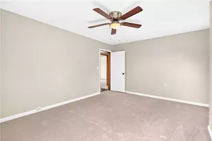 1346 Keim St, Moon/Crescent Twp, PA 15046 - Photo 39