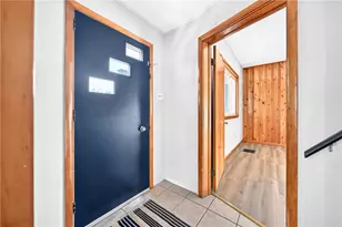 1346 Keim St, Moon/Crescent Twp, PA 15046 - Photo 5