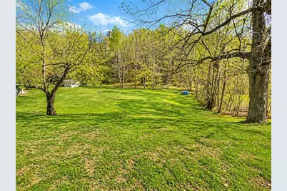 101 Fishpot Rd, Centerville, PA 15333 - Photo 27