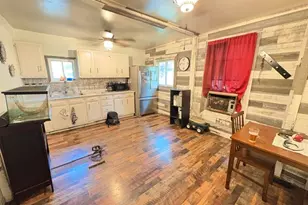101 Fishpot Rd, Centerville, PA 15333 - Photo 11